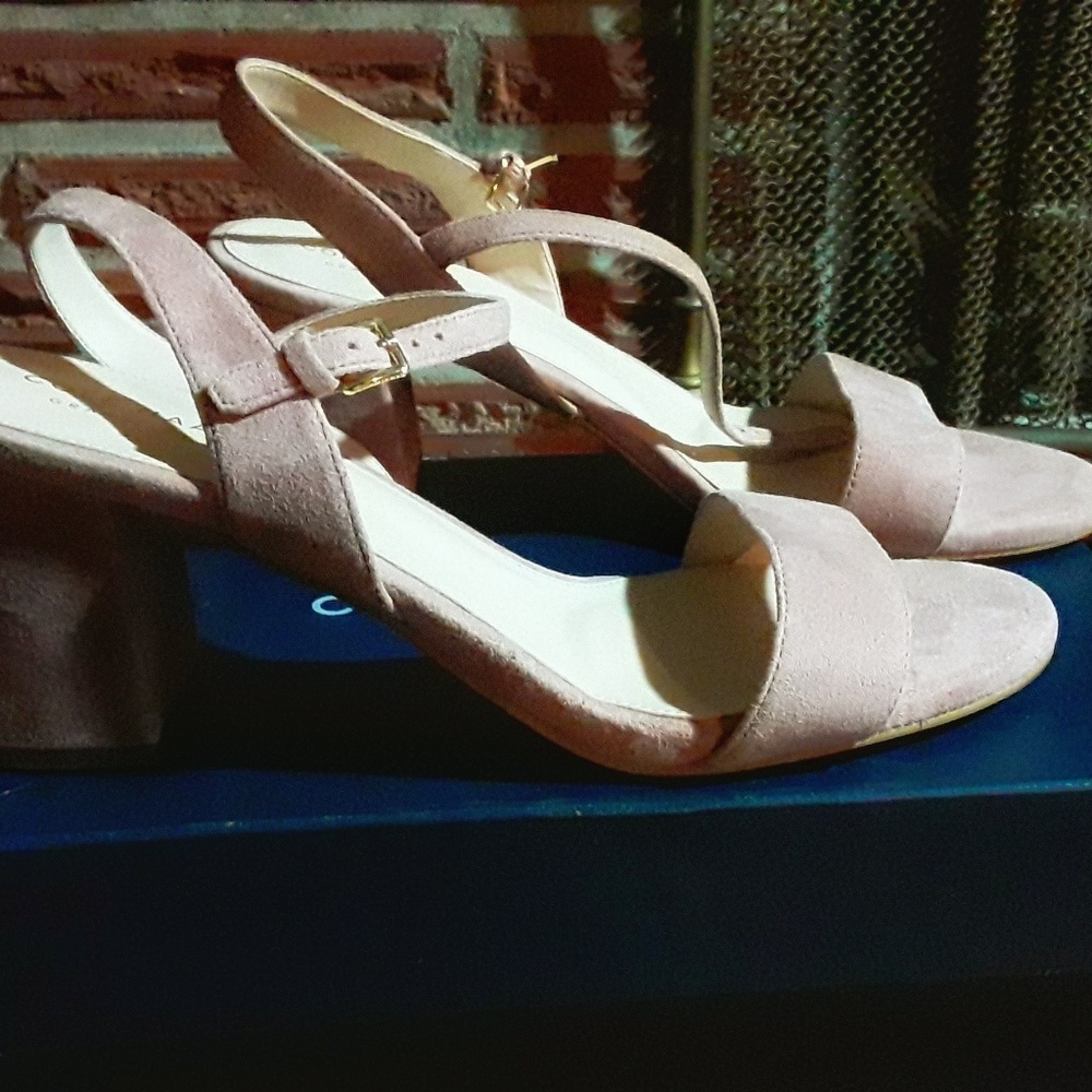 Cole Haan Grand 360 Womens Heels